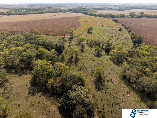 7061 E Maple Road, Holmesville, NE 68310