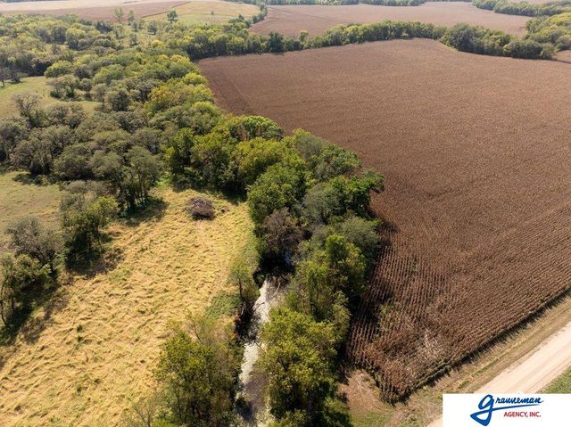 7061 E Maple Road, Holmesville, NE 68310