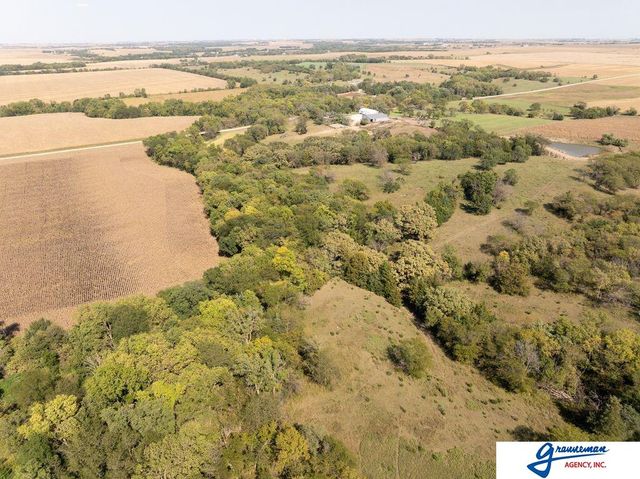 7061 E Maple Road, Holmesville, NE 68310