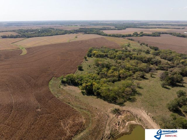 7061 E Maple Road, Holmesville, NE 68310