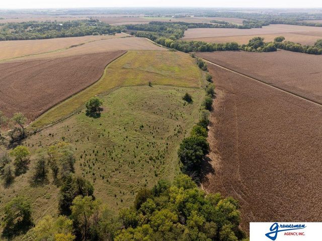 7061 E Maple Road, Holmesville, NE 68310