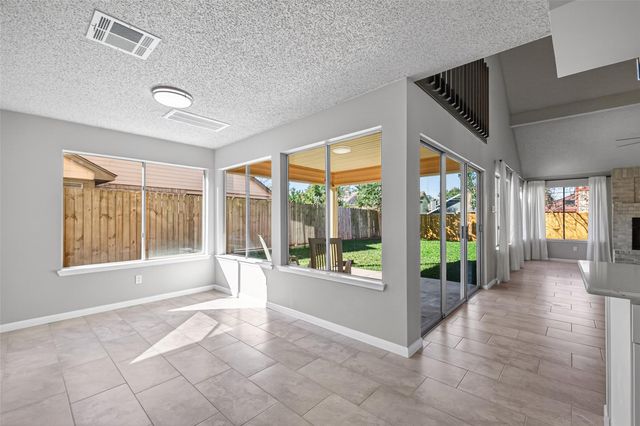 11406 Caesar Drive, Houston, TX 77477