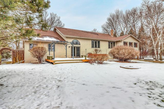 4562 50th Street S, Moorhead, MN 56560