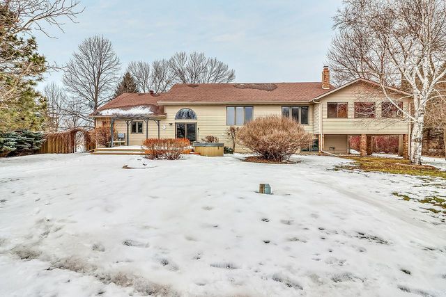 4562 50th Street S, Moorhead, MN 56560