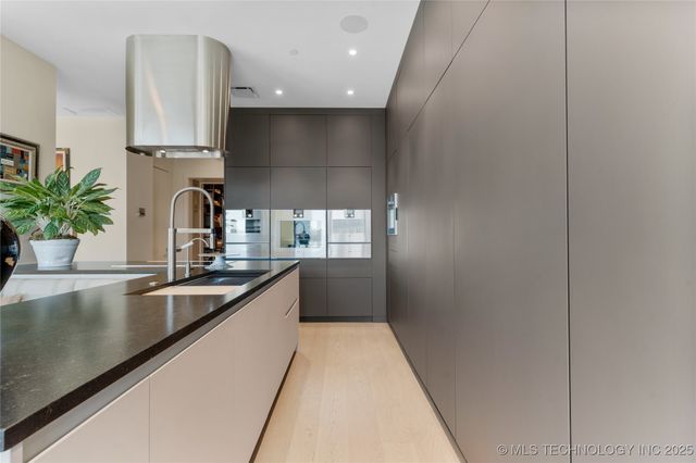 405 N Main Street 7E, Tulsa, OK 74103