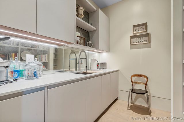 405 N Main Street 7E, Tulsa, OK 74103