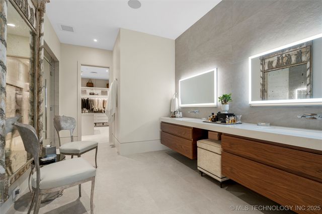 405 N Main Street 7E, Tulsa, OK 74103