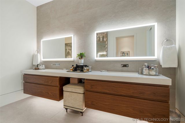 405 N Main Street 7E, Tulsa, OK 74103