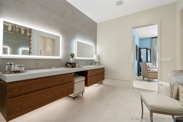 405 N Main Street 7E, Tulsa, OK 74103