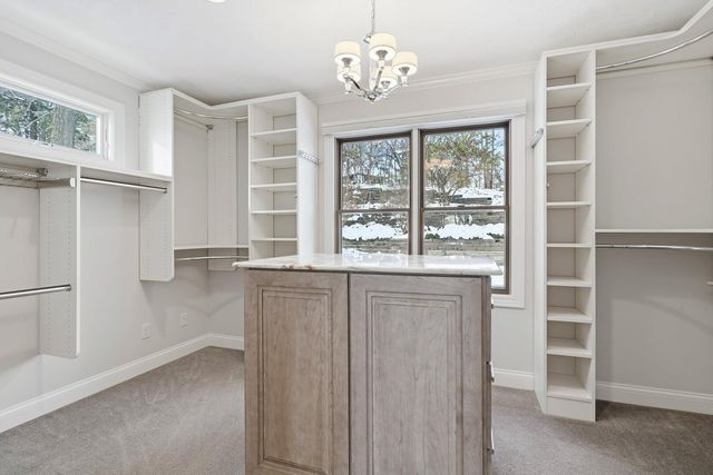 60 CUSTER Terrace, Bettendorf, IA 52722