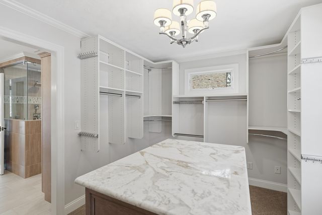 60 CUSTER Terrace, Bettendorf, IA 52722