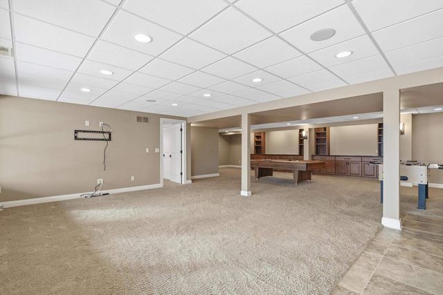 60 CUSTER Terrace, Bettendorf, IA 52722