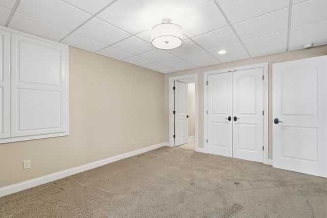 60 CUSTER Terrace, Bettendorf, IA 52722