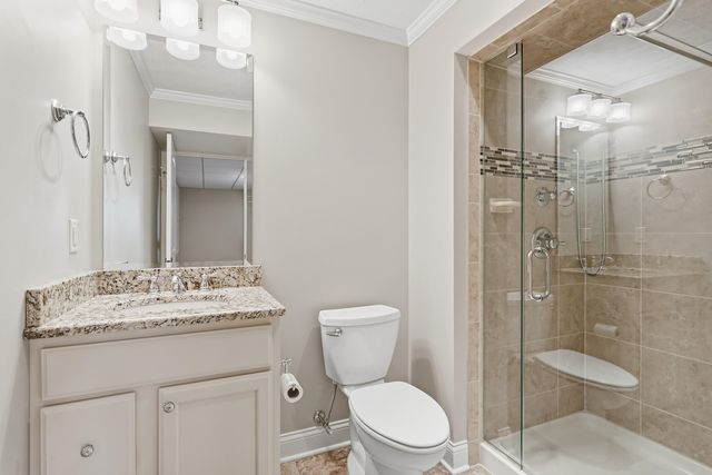 60 CUSTER Terrace, Bettendorf, IA 52722