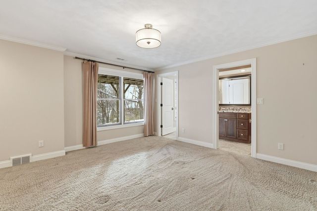 60 CUSTER Terrace, Bettendorf, IA 52722