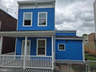 2003 FAIRLAWN AVE SE, Washington, DC 20020