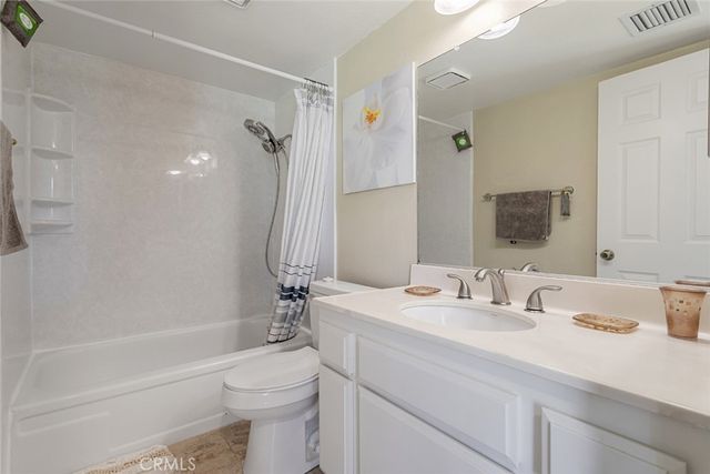 66 Mockingbird Court, Oak Park, CA 91377
