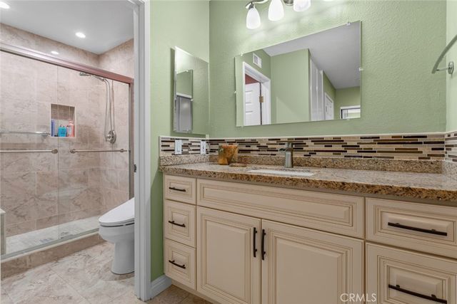 66 Mockingbird Court, Oak Park, CA 91377