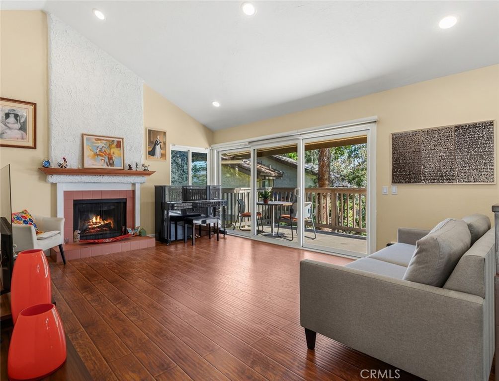 66 Mockingbird Court, Oak Park, CA 91377 — photo 5