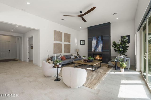 8949 Suncreek Trail, Reno, NV 89523