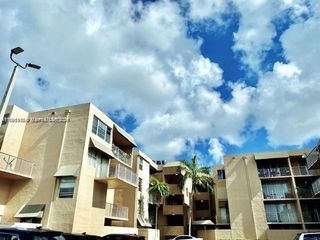 10801 SW 109th Ct D103, Miami, FL 33176