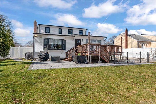 85 Joline Road, Port Jefferson Station, NY 11776