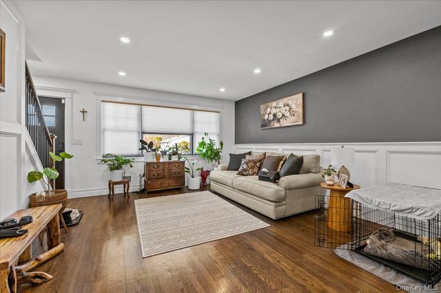 85 Joline Road, Port Jefferson Station, NY 11776