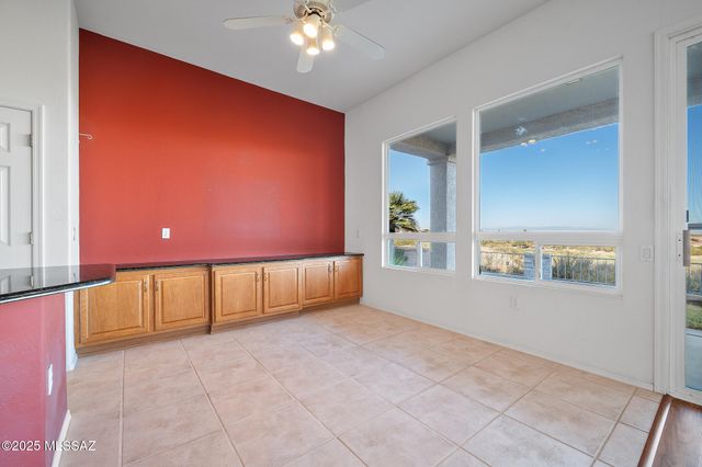 2092 W Vista Ridge Drive, Green Valley, AZ 85622