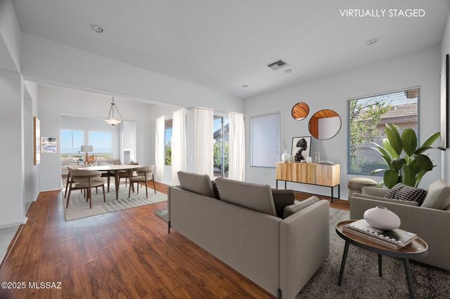 2092 W Vista Ridge Drive, Green Valley, AZ 85622