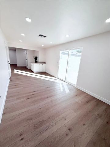 2837 7th, Rialto, CA 92376