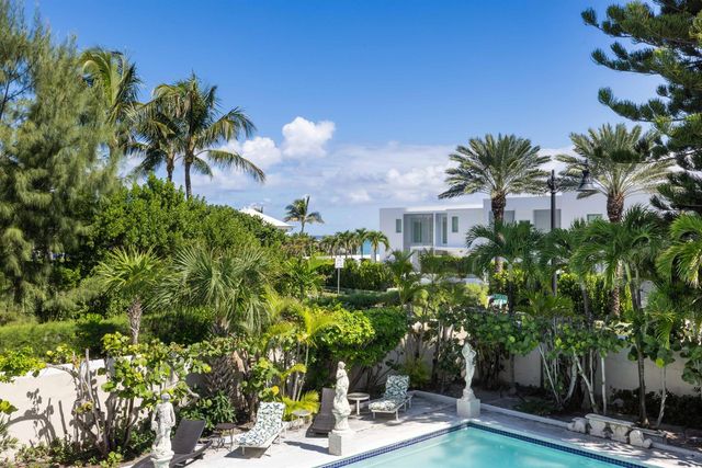1048 S Ocean Boulevard, Palm Beach, FL 33480