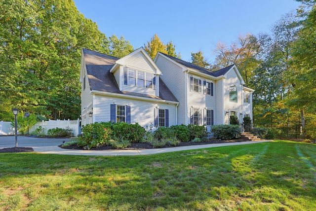 8 Wind Chime Way, Walpole, MA 02081