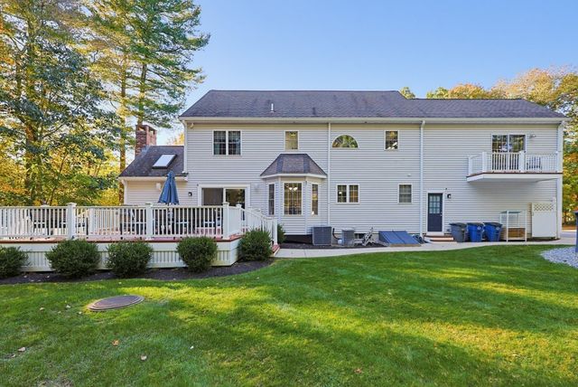 8 Wind Chime Way, Walpole, MA 02081