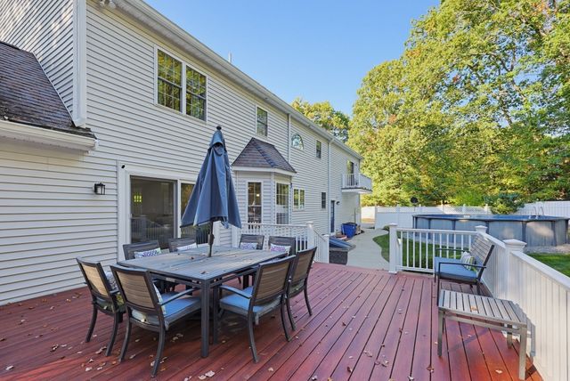 8 Wind Chime Way, Walpole, MA 02081