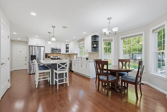 8 Wind Chime Way, Walpole, MA 02081