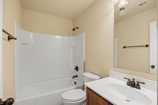 1728 Sully Court, Stephenville, TX 76401