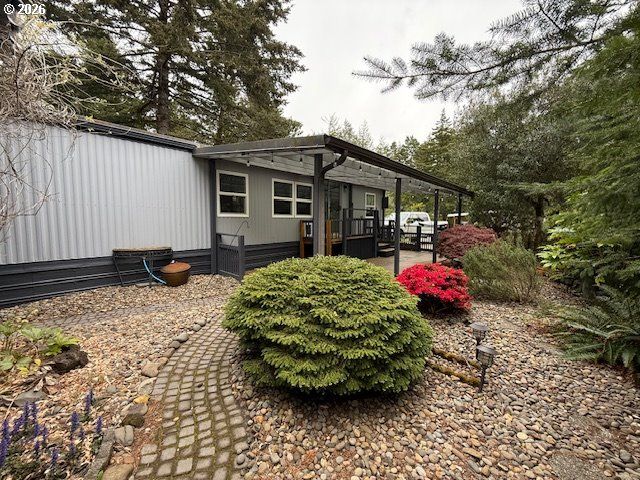 1600 RHODODENDRON Dr 155, Florence, OR 97439