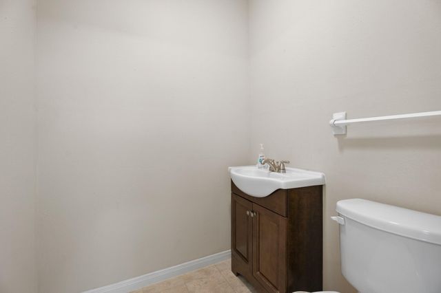 303 S Jackson Street, Alvin, TX 77511