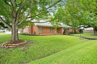303 S Jackson Street, Alvin, TX 77511