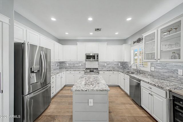 6973 S RUBY Drive, Chandler, AZ 85249