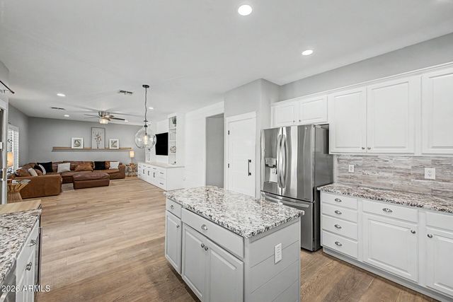 6973 S RUBY Drive, Chandler, AZ 85249