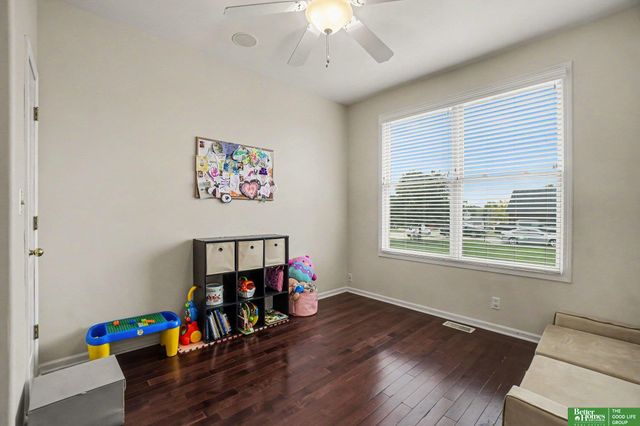 9510 S 26th Avenue, Bellevue, NE 68147