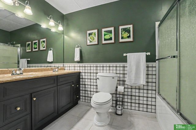 9510 S 26th Avenue, Bellevue, NE 68147