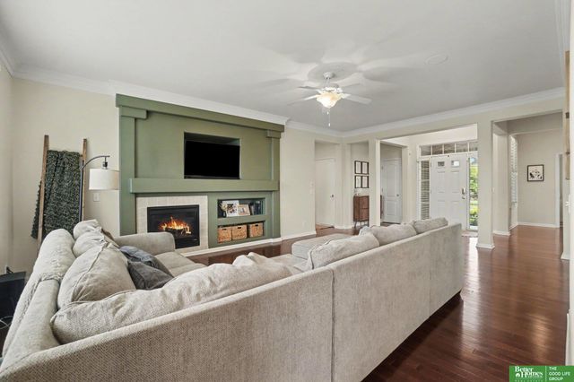 9510 S 26th Avenue, Bellevue, NE 68147