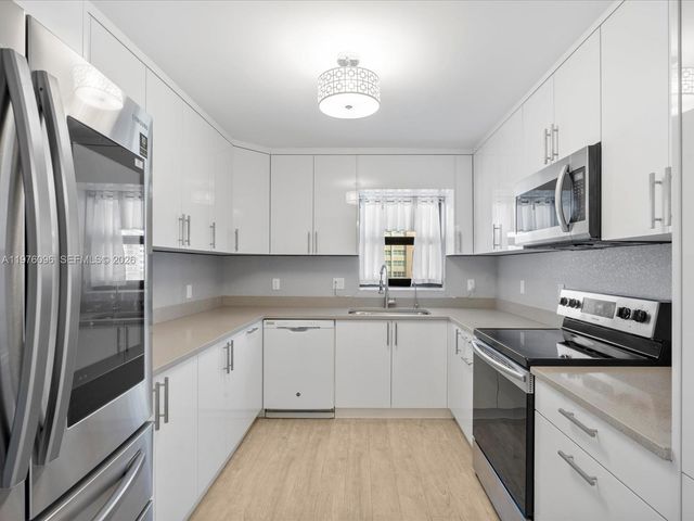 1500 S Ocean Dr 3G, Hollywood, FL 33019