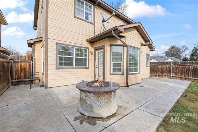 2586 N Mitchell St, Boise, ID 83704