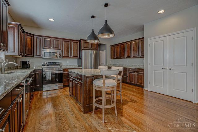 6290 Winding Creek Boulevard, Liberty Twp, OH 45011