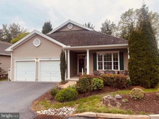 1439 QUAKER RDG #1439, West Chester, PA 19380