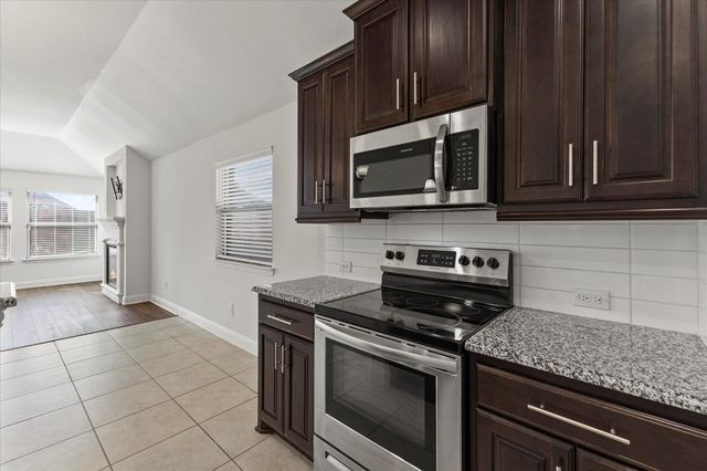 319 Jasmine Drive, Royse City, TX 75189