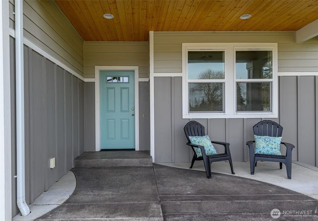 1768 E Rio Vista Avenue, Burlington, WA 98233